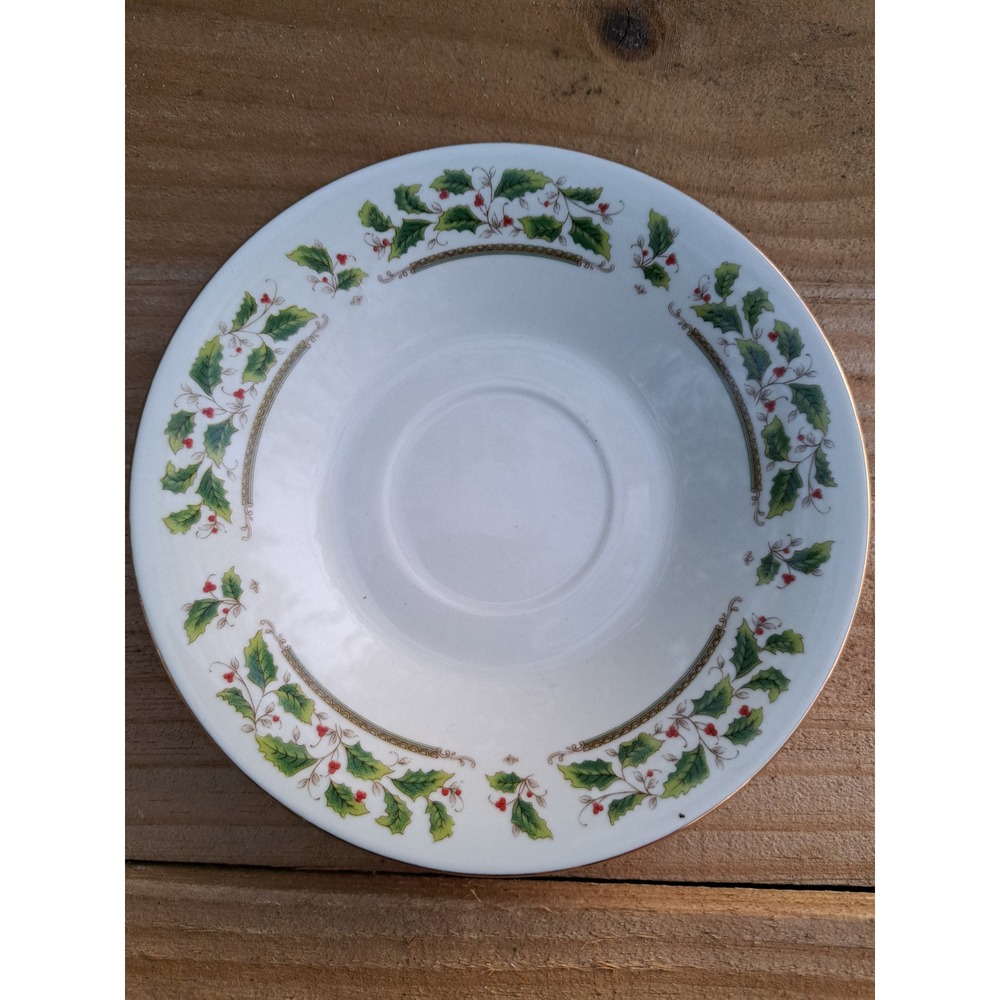 Home For The Holidays Holly Holiday Saucer Plate White Green Red Gold 6 Inch